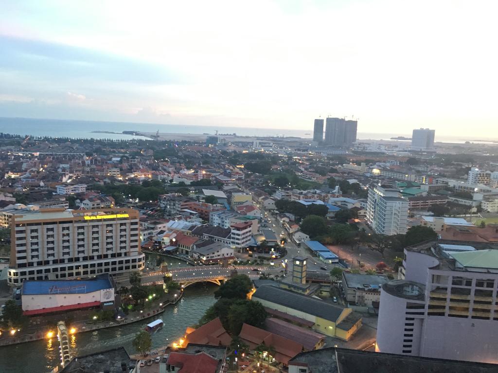 Luxury 3Br Penthouse I The Shore Hotel & Residence I Seaview I Poolview I 6-9Pax 豪华3房顶层公寓 Малакка Экстерьер фото
